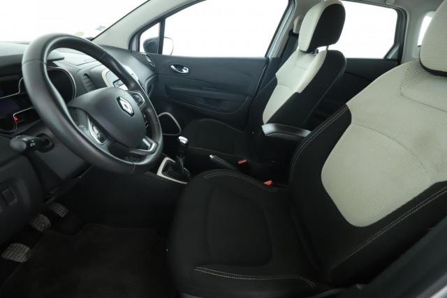 Renault Captur image 2