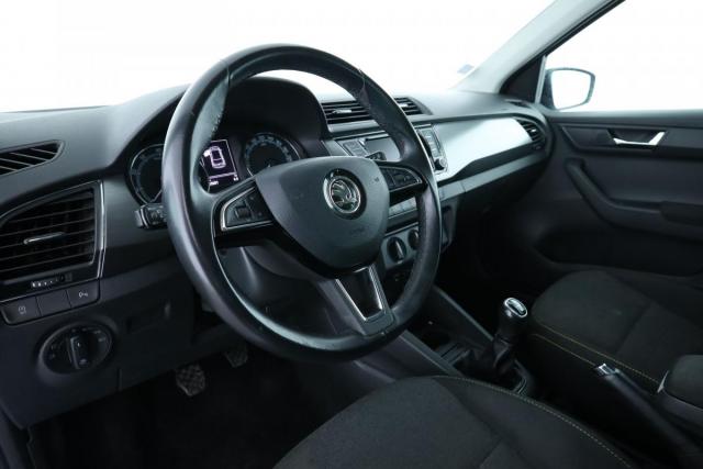 Skoda Fabia image 6