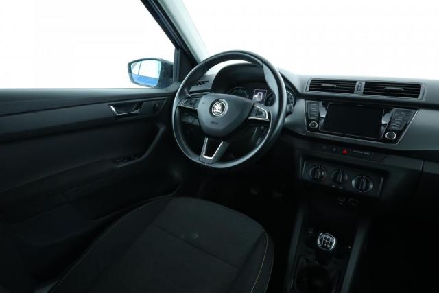 Skoda Fabia image 8