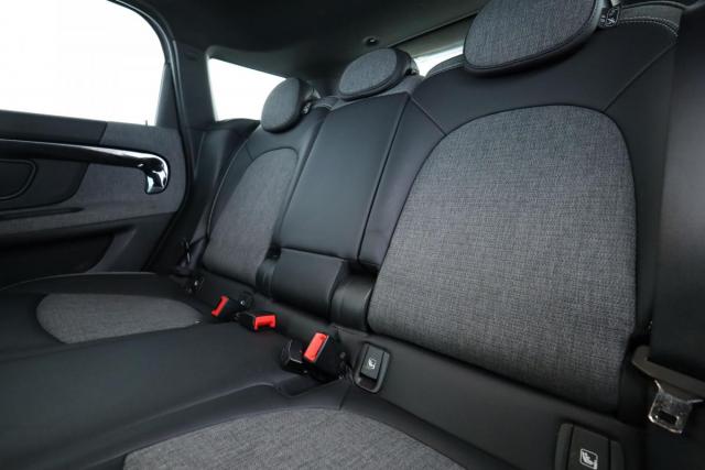 Mini Countryman image 9