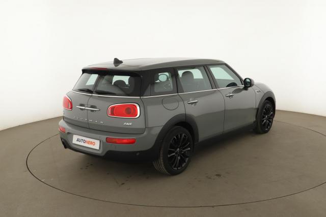 Mini Clubman image 5