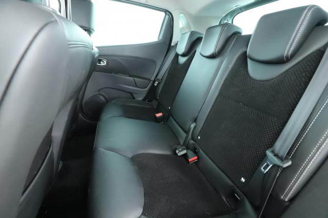 Renault Clio image 7