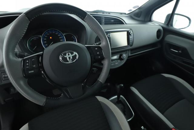 Toyota Yaris image 5