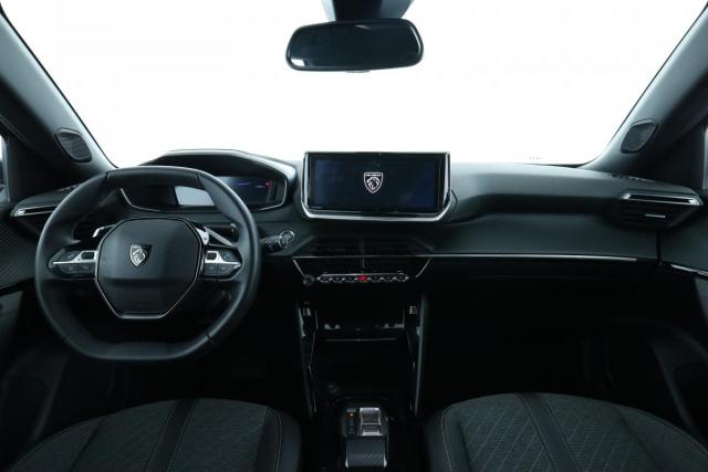 Peugeot 2008 image 3