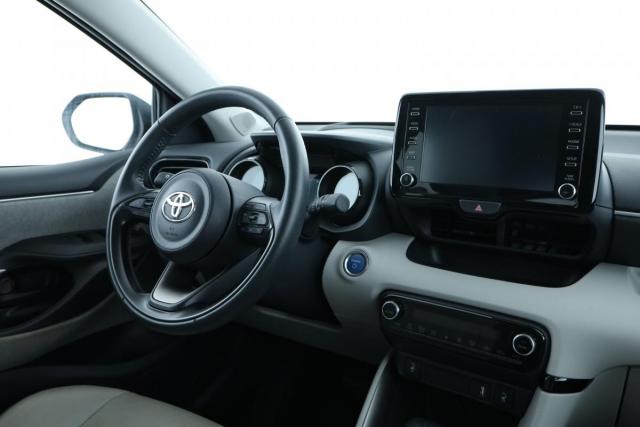 Toyota Yaris image 9