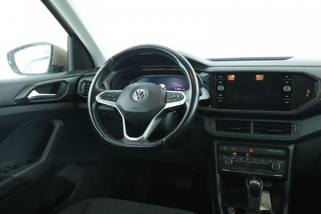 Volkswagen T-Cross image 8