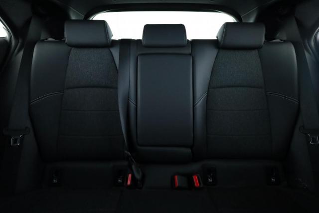 Toyota Corolla image 7