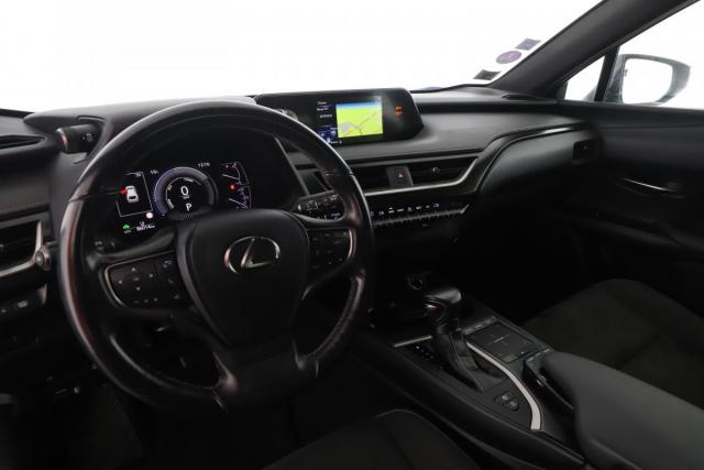 Lexus Ux image 3