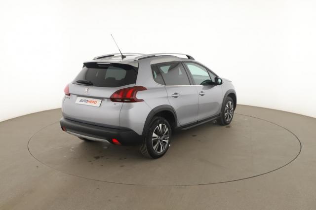 Peugeot 2008 image 1