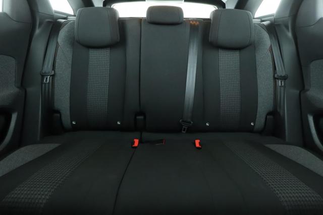 Peugeot 3008 image 1