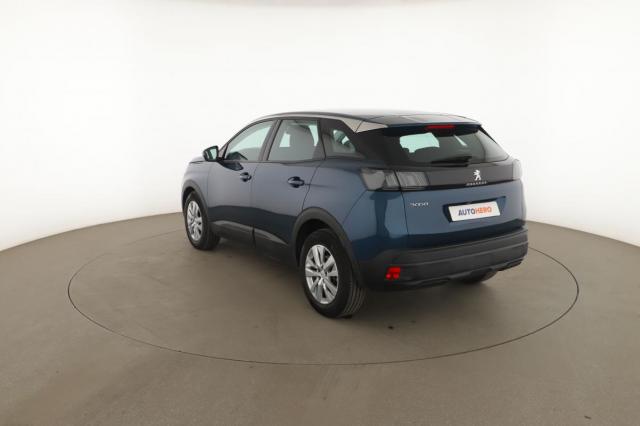Peugeot 3008 image 2