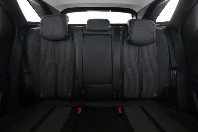 Peugeot 3008 image 3