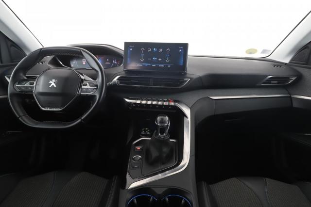 Peugeot 3008 image 8