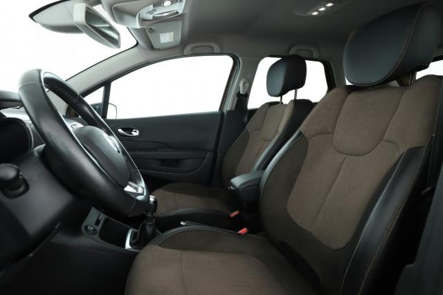 Renault Captur image 8