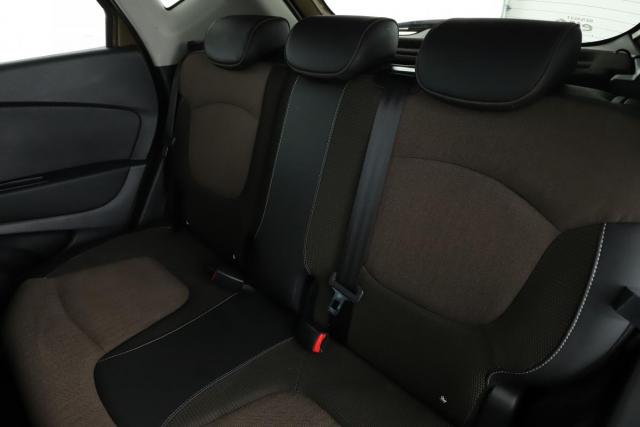 Renault Captur image 1