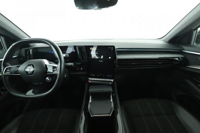 Renault Austral image 9