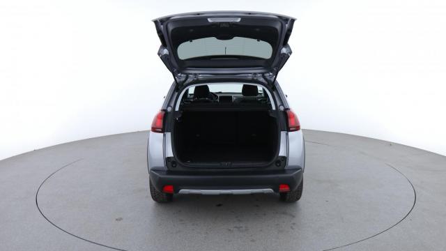 Peugeot 2008 image 9