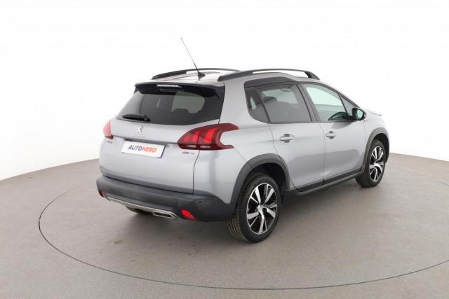 Peugeot 2008 image 3