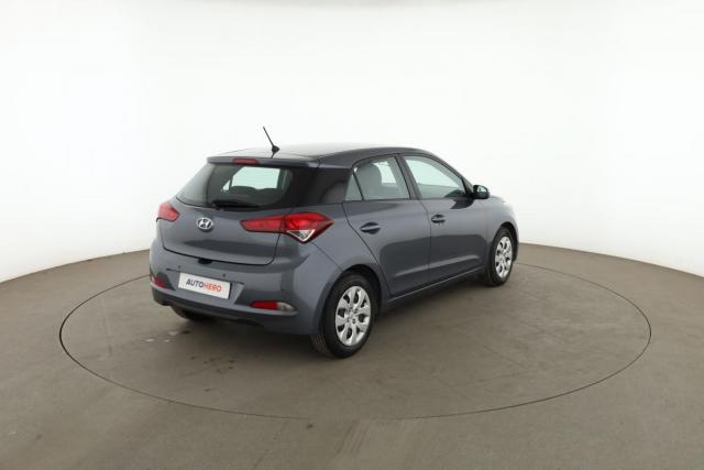 Hyundai I20 image 3