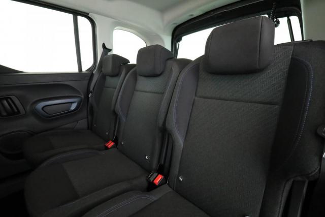 Peugeot Rifter image 5