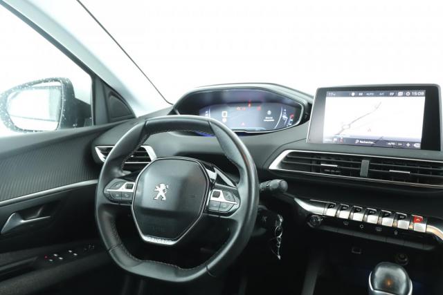 Peugeot 3008 image 6