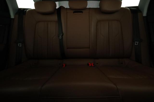 Audi A6 Avant image 9