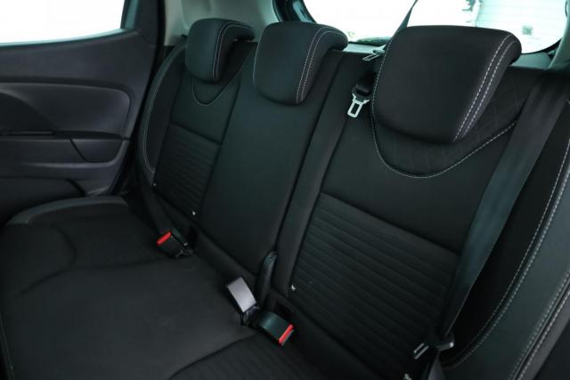 Renault Clio image 8