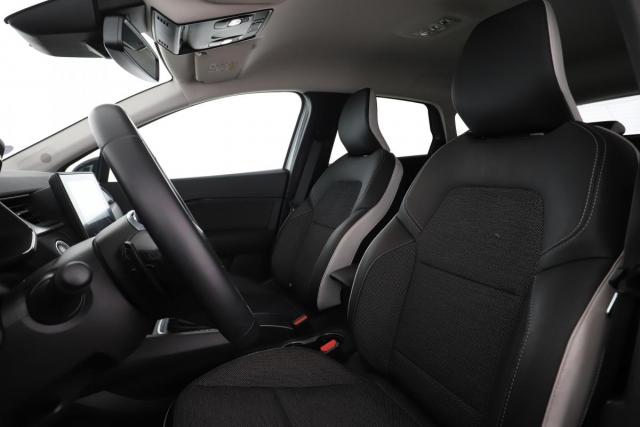 Renault Captur image 8