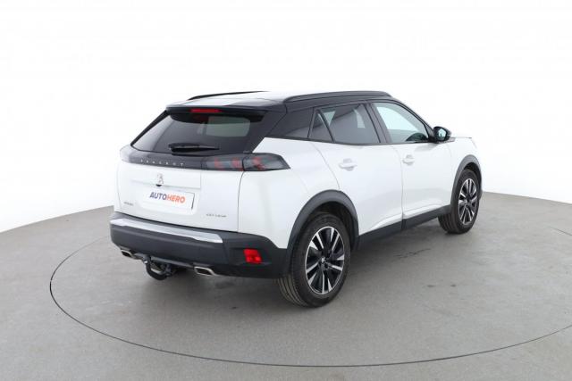 Peugeot 2008 image 9