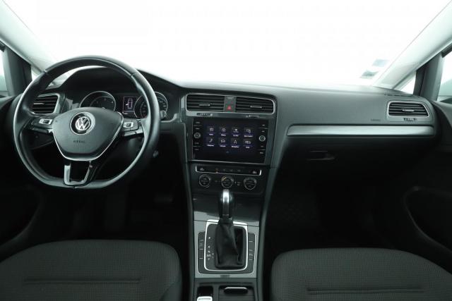 Volkswagen Golf Sw image 8