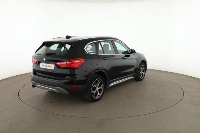 Bmw X1 image 2
