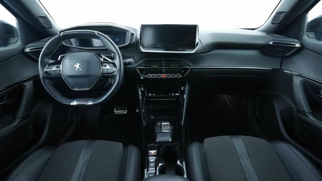 Peugeot 2008 image 4