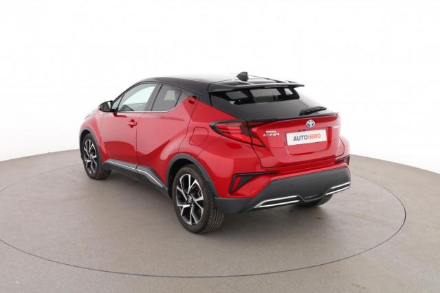 Toyota C-Hr image 1