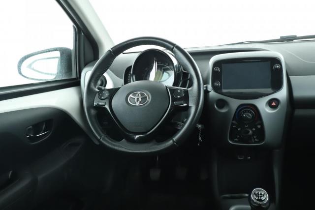 Toyota Aygo image 9