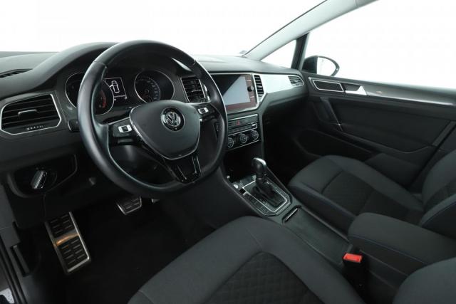 Volkswagen Golf Sportsvan image 5