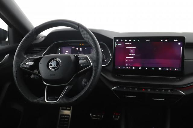 Skoda Octavia image 8