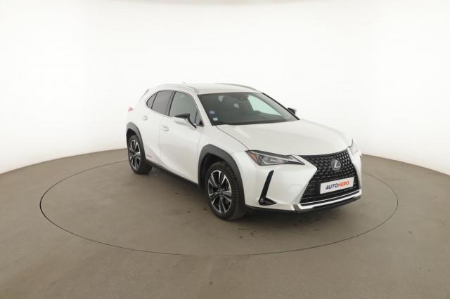 Lexus Ux image 5