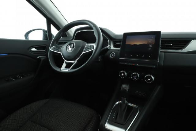 Renault Captur image 1