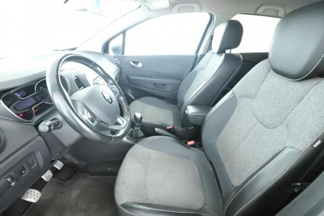 Renault Captur image 2