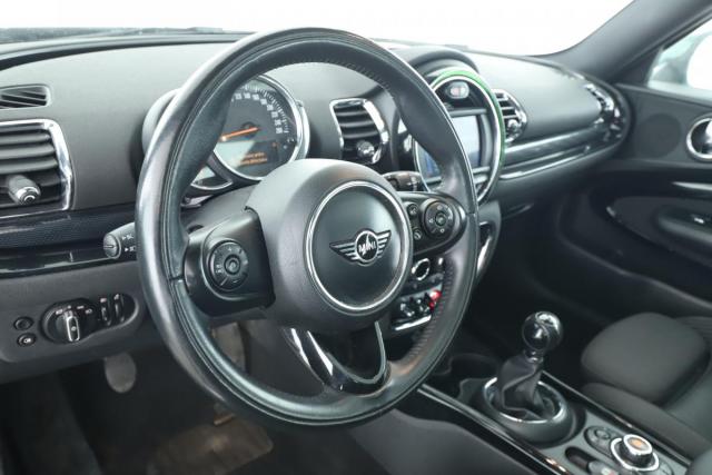 Mini Clubman image 4