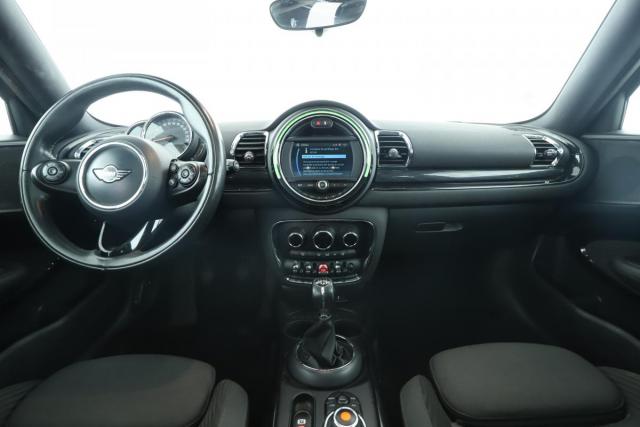 Mini Clubman image 7