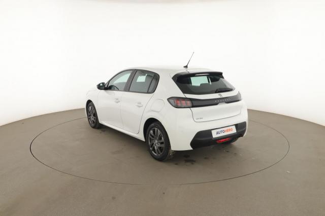 Peugeot 208 image 4