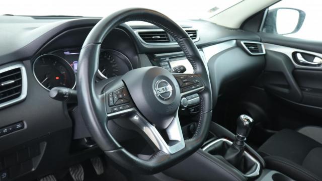 Nissan Qashqai image 1