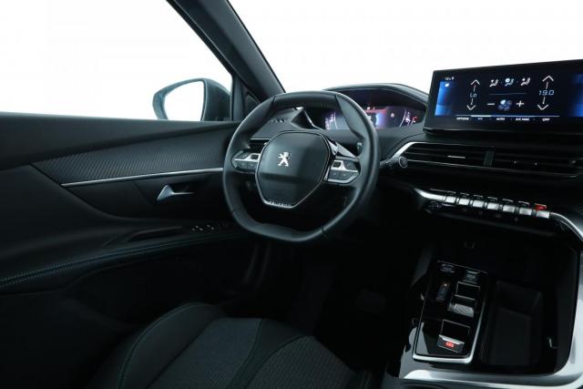Peugeot 5008 image 5