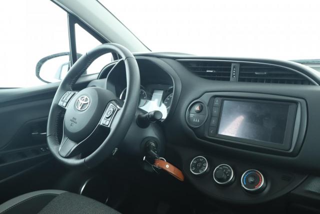 Toyota Yaris image 3