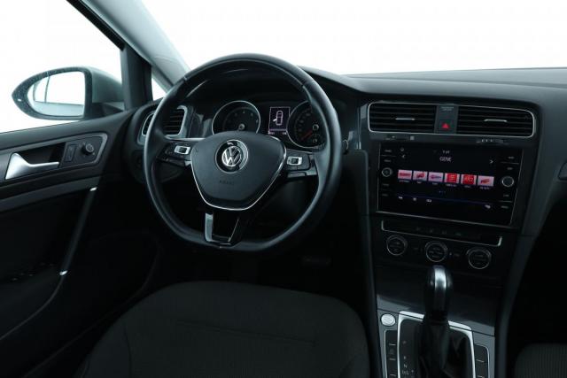 Volkswagen Golf image 2