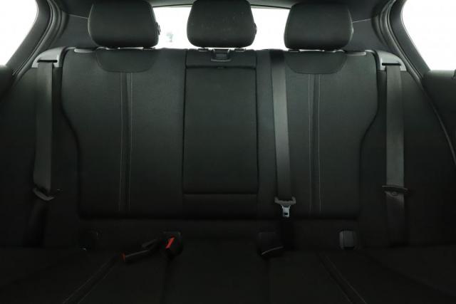 Bmw Série 1 image 5