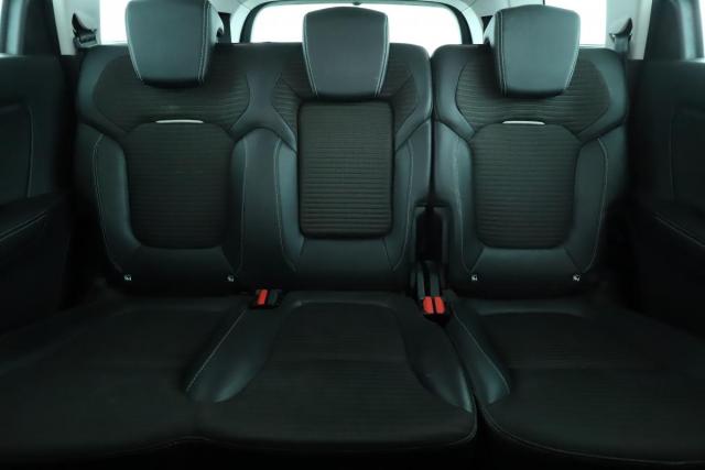 Renault Grand Scénic image 2