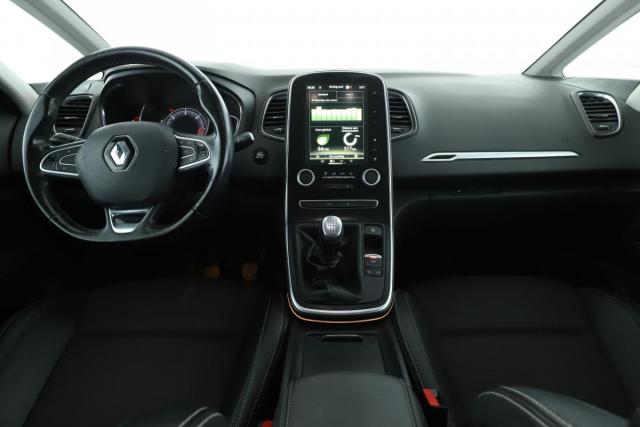 Renault Grand Scénic image 1