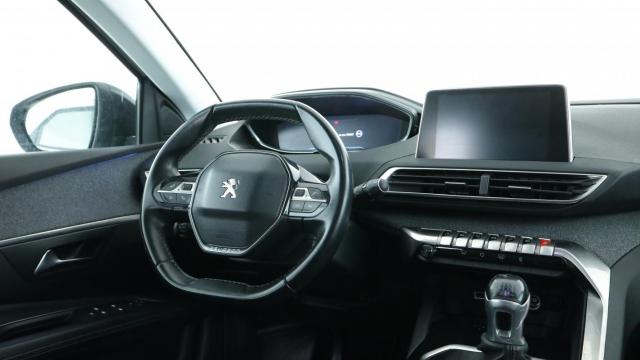 Peugeot 3008 image 9